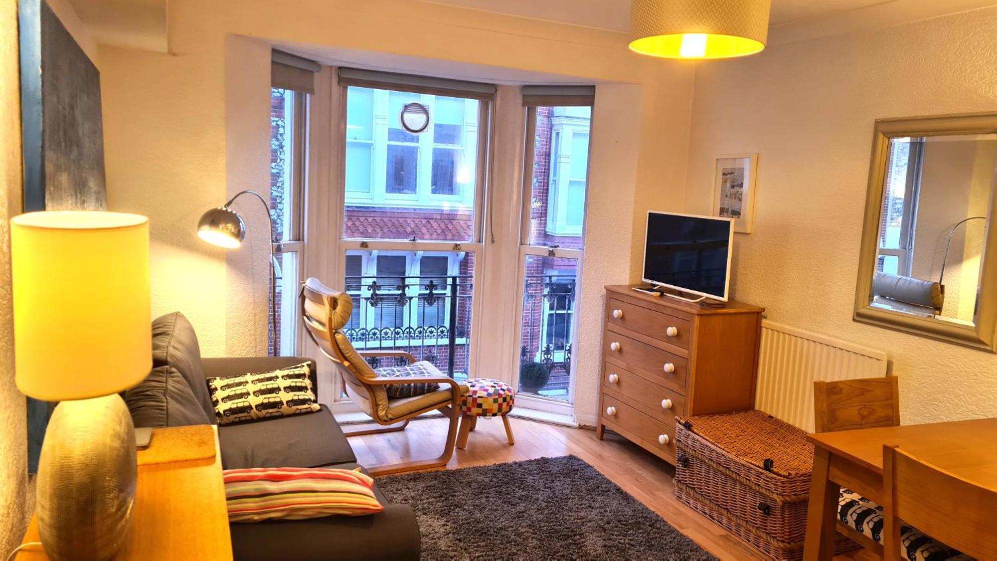 Burlington Beach Apartments Brighton ภายนอก รูปภาพ
