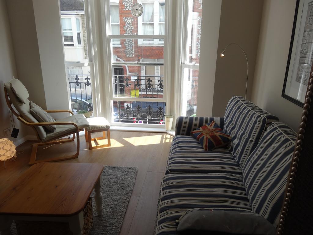 Burlington Beach Apartments Brighton ห้อง รูปภาพ