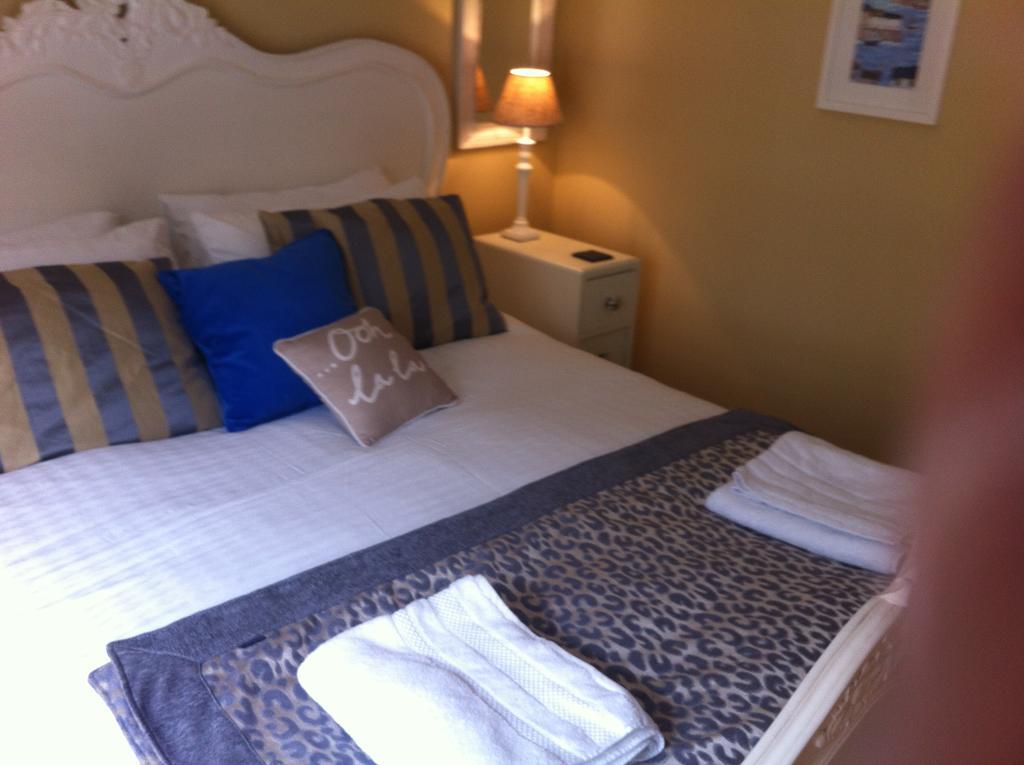 Burlington Beach Apartments Brighton ห้อง รูปภาพ
